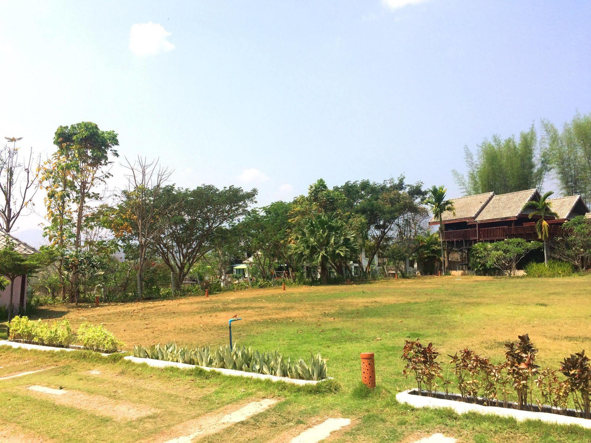 ปอ อา ยอ Pai By Pass Hostel Bagian luar foto